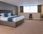 Room image #13 at Best Western Northfields Ealing Hotel